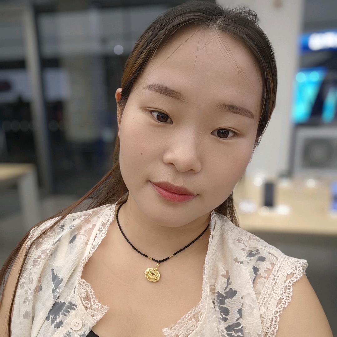 Love与笑👑相拥❤️$