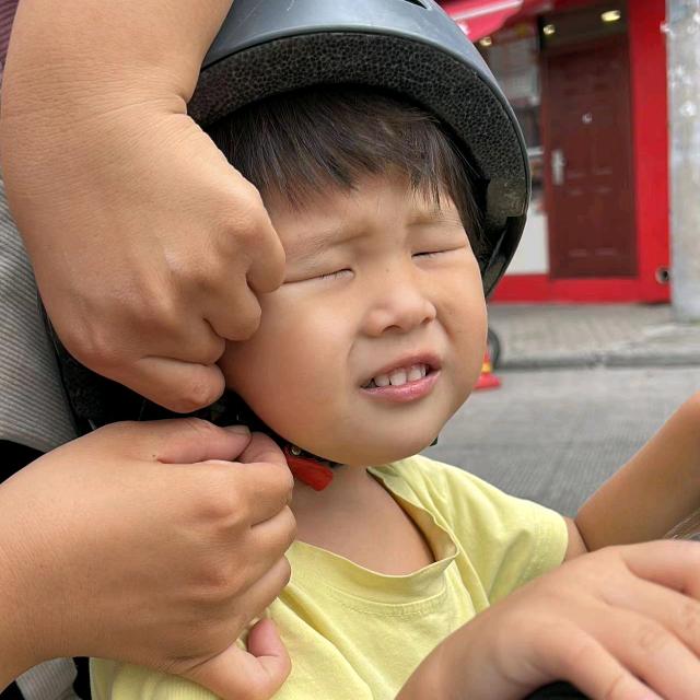 装木门的小赵赵