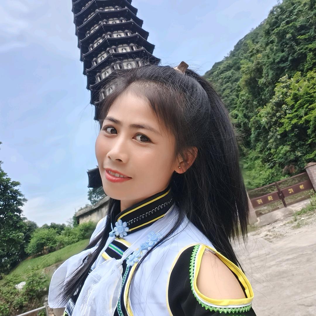 云南钢筋小农妹1947715131