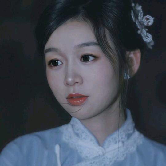 君妞🎤才艺九宫格（6点半开播）