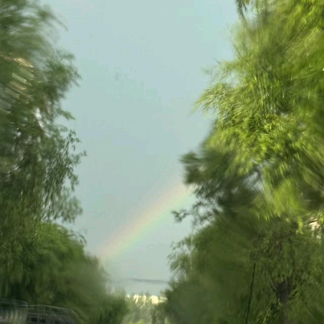 柒柒俄货特色市集