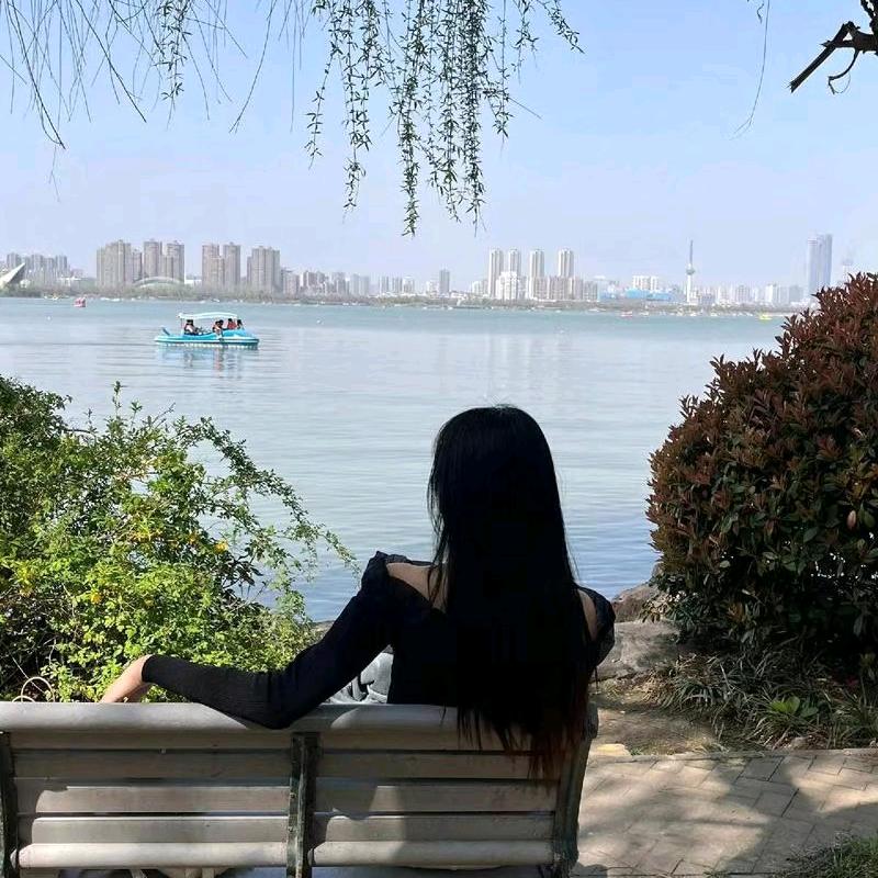 广州李梧斌贸易生活号