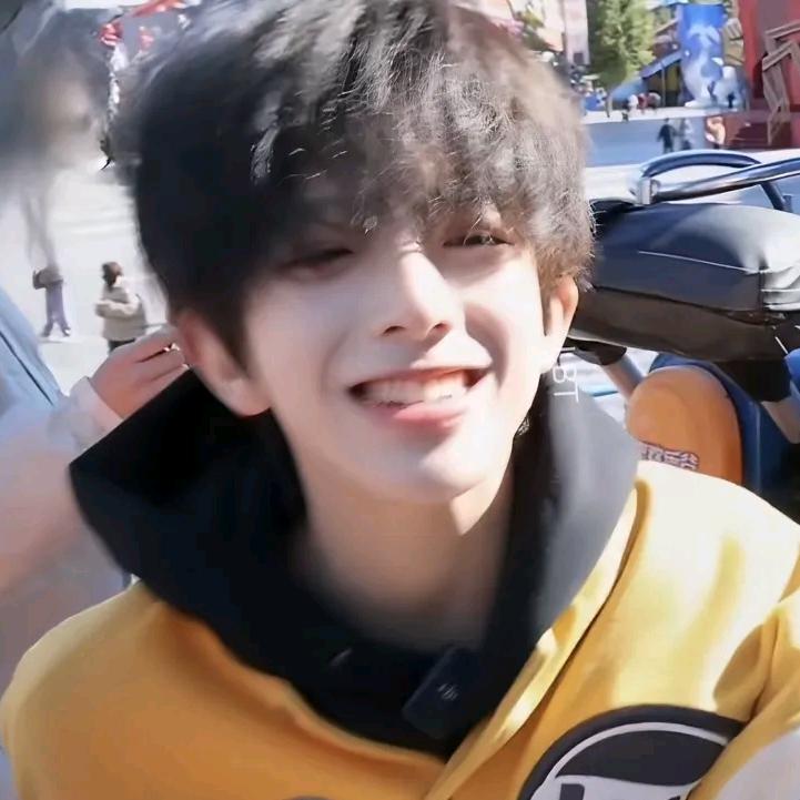 ◕陈浚铭重度依赖◕🎸