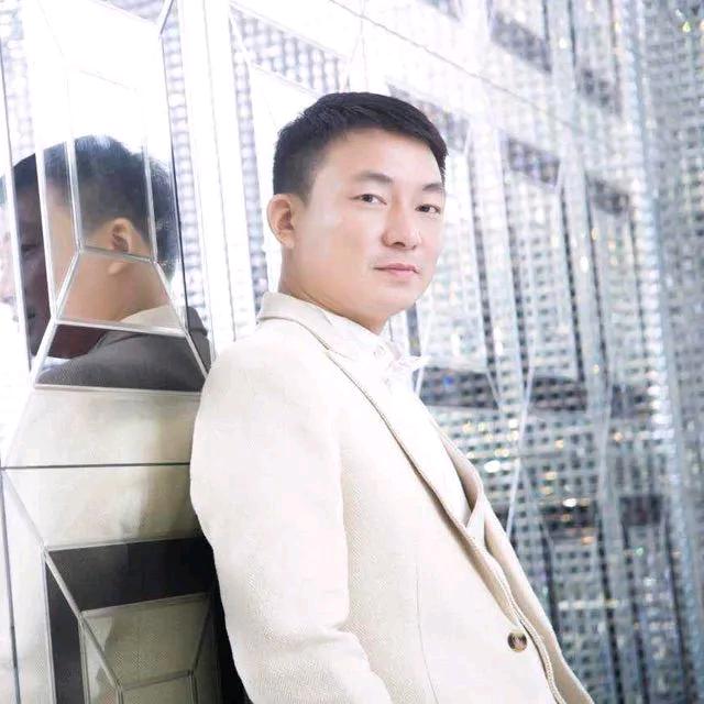 门窗华歌在平远