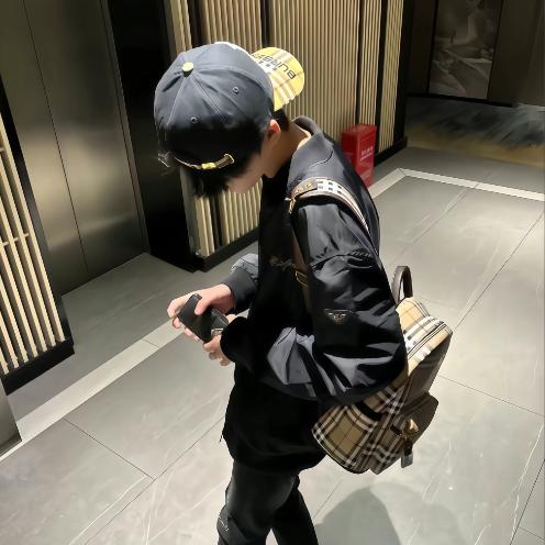 小付＾