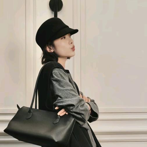 林痣晴的衣橱分享