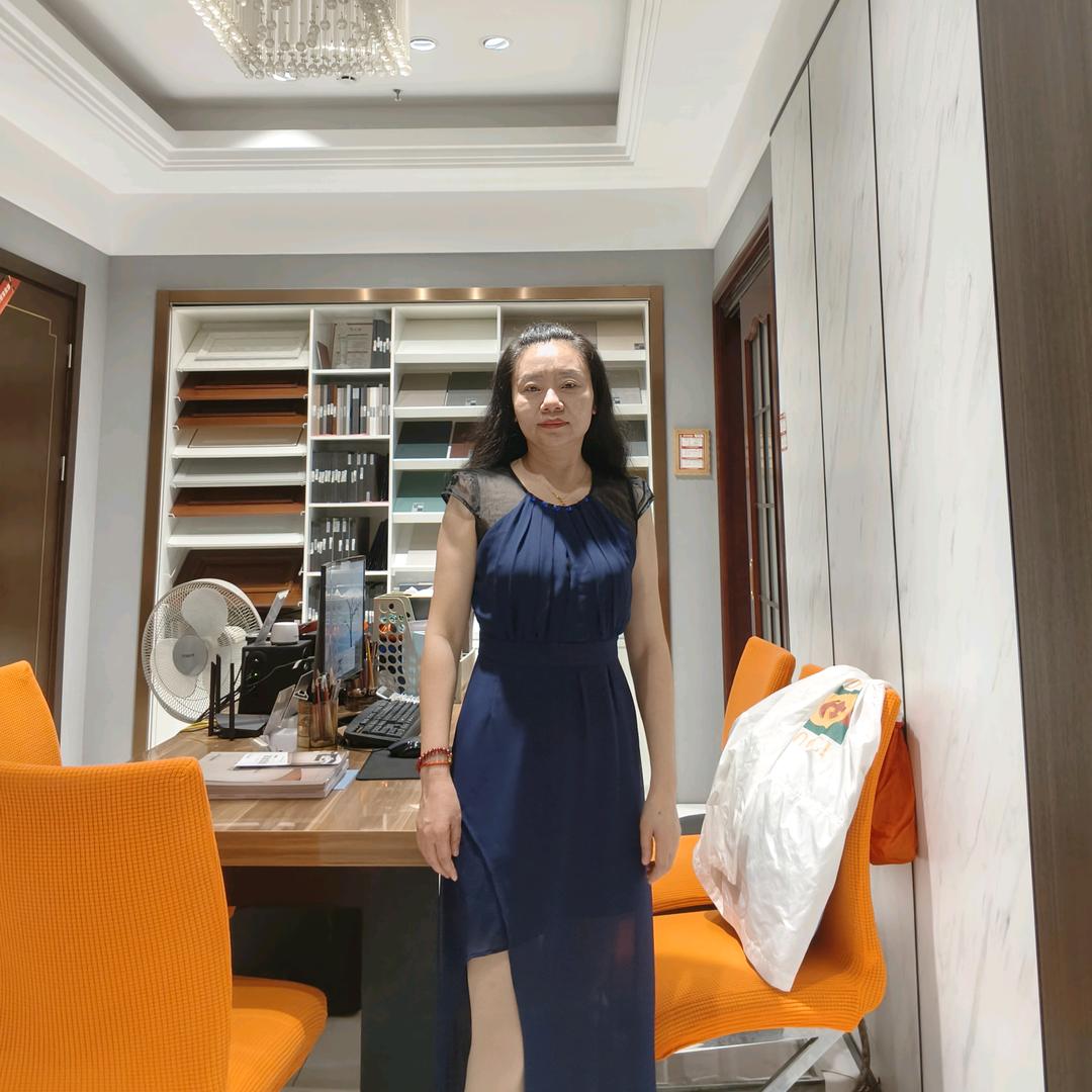 欧铂尼全房定制  曾凤英