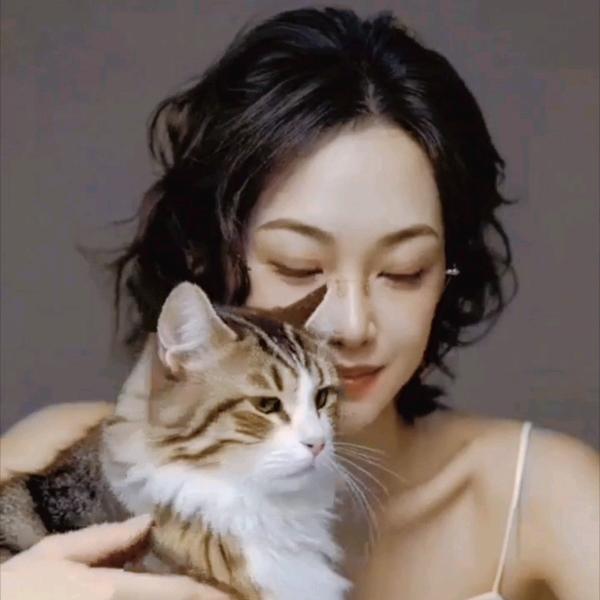 恩佳(拒聊)