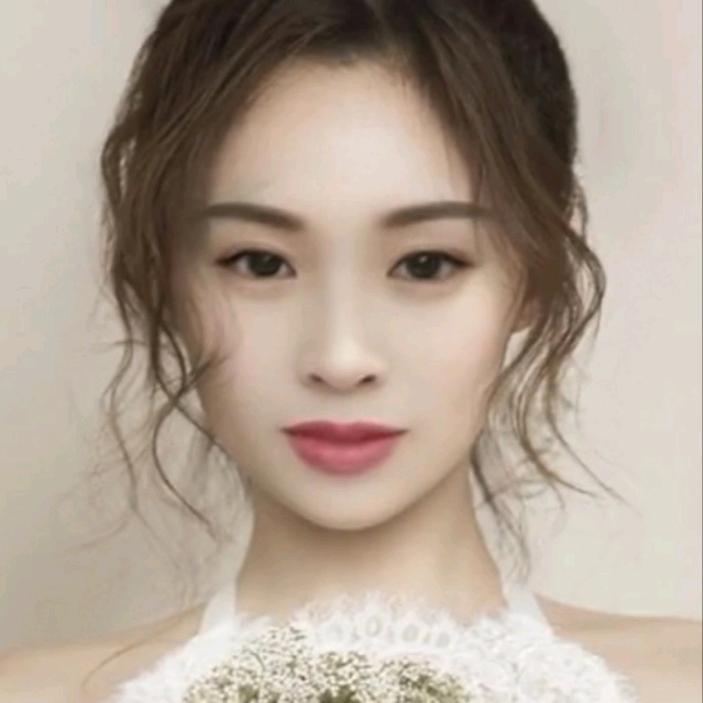 爱跳广场舞的我。。