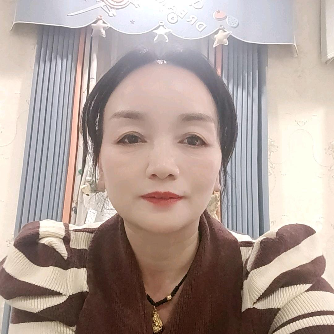 安化窗帘瞿姐(朗里国际)
