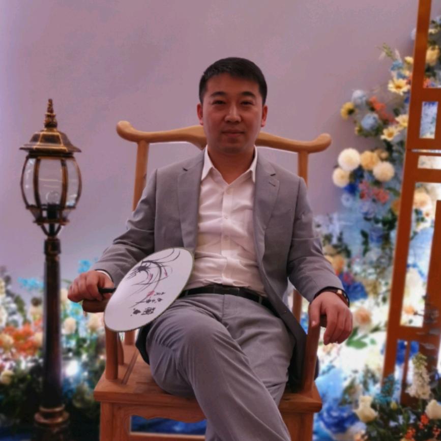 心情阳光海~o 0