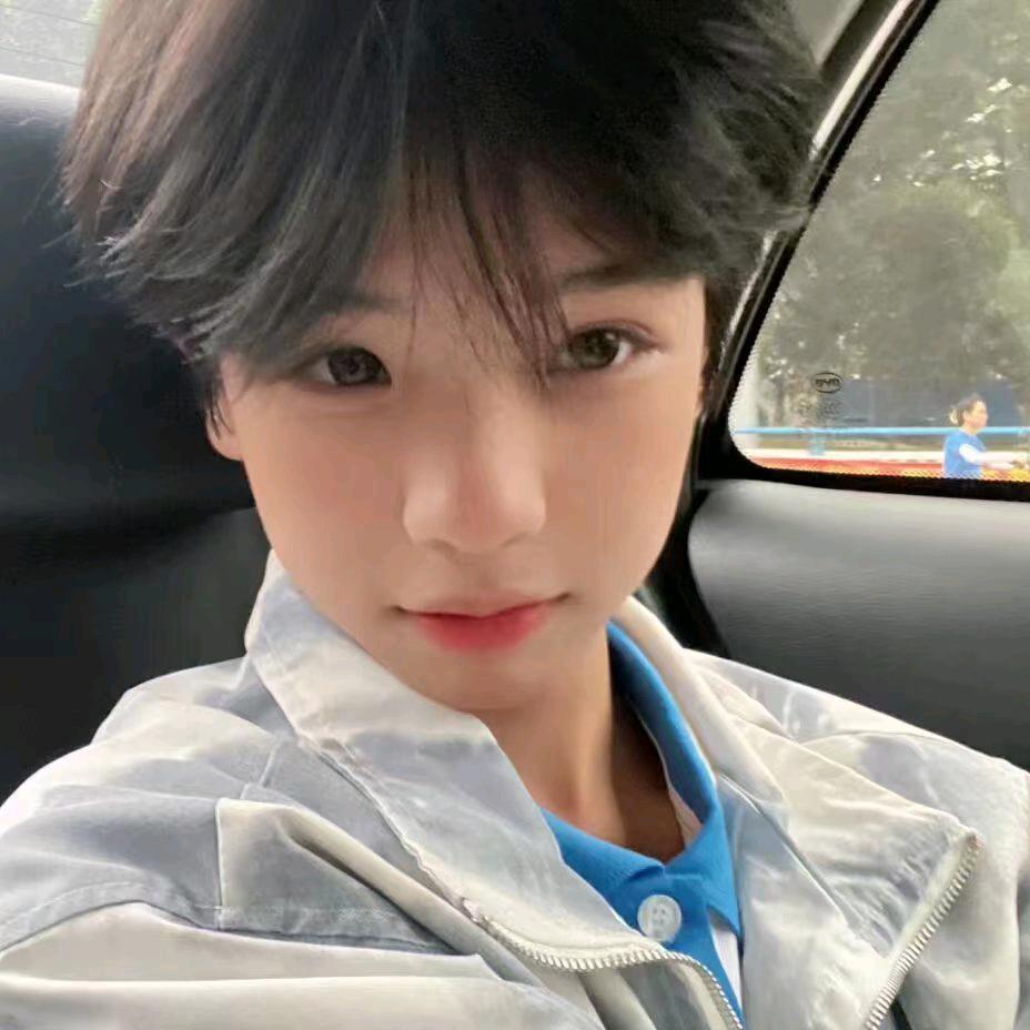 我勒个豆。