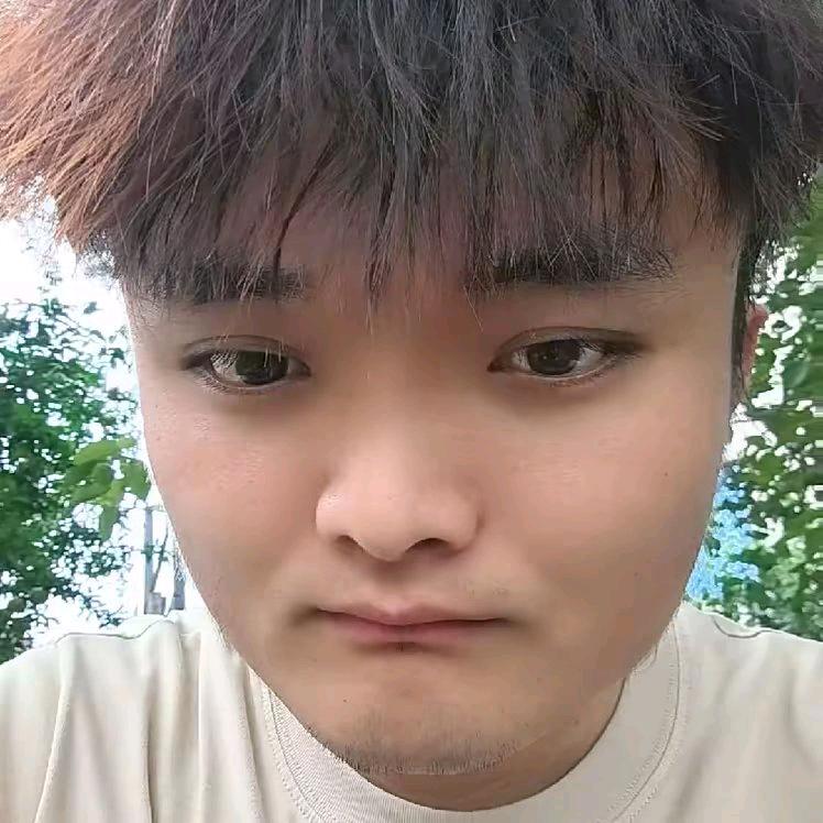 阿伟（晚20点30）🎤🎀