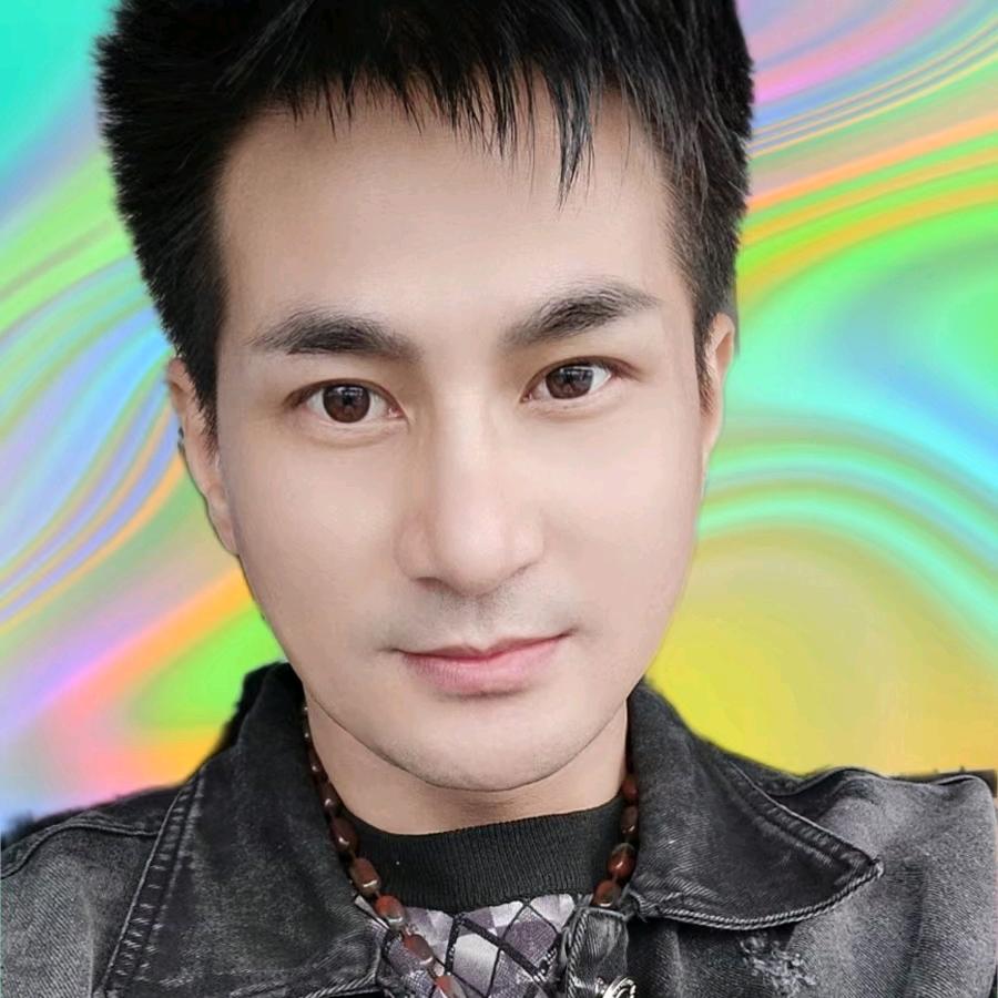 陈艺龙