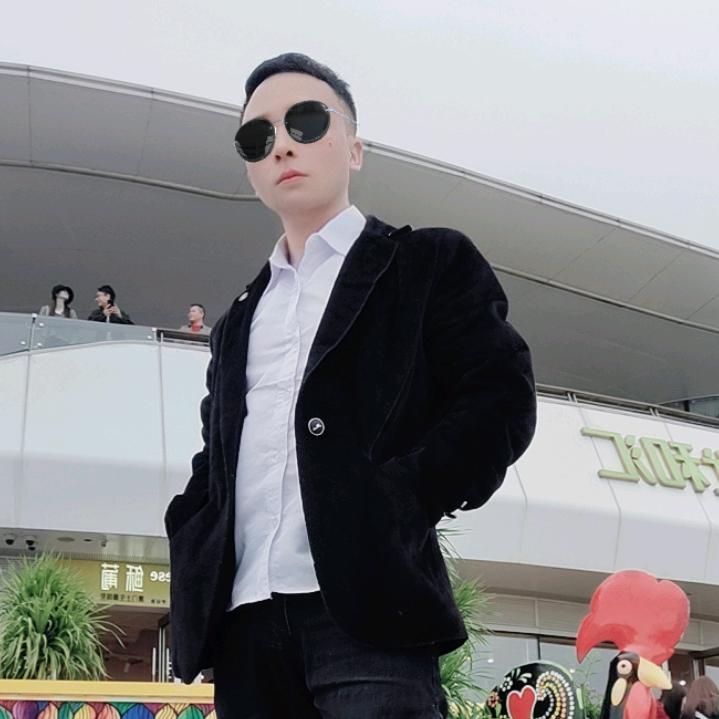 小月亮