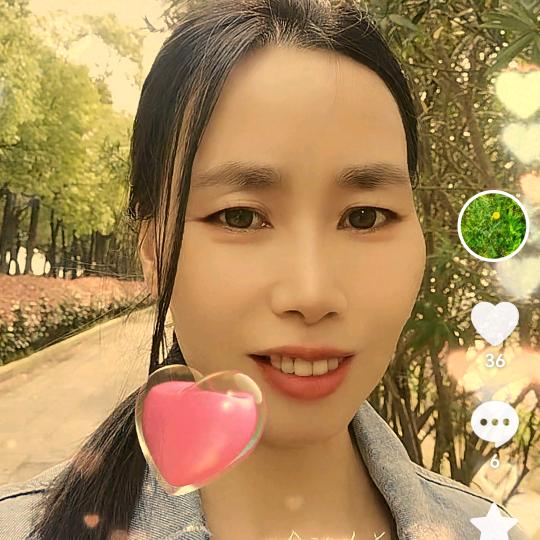 晓榮女