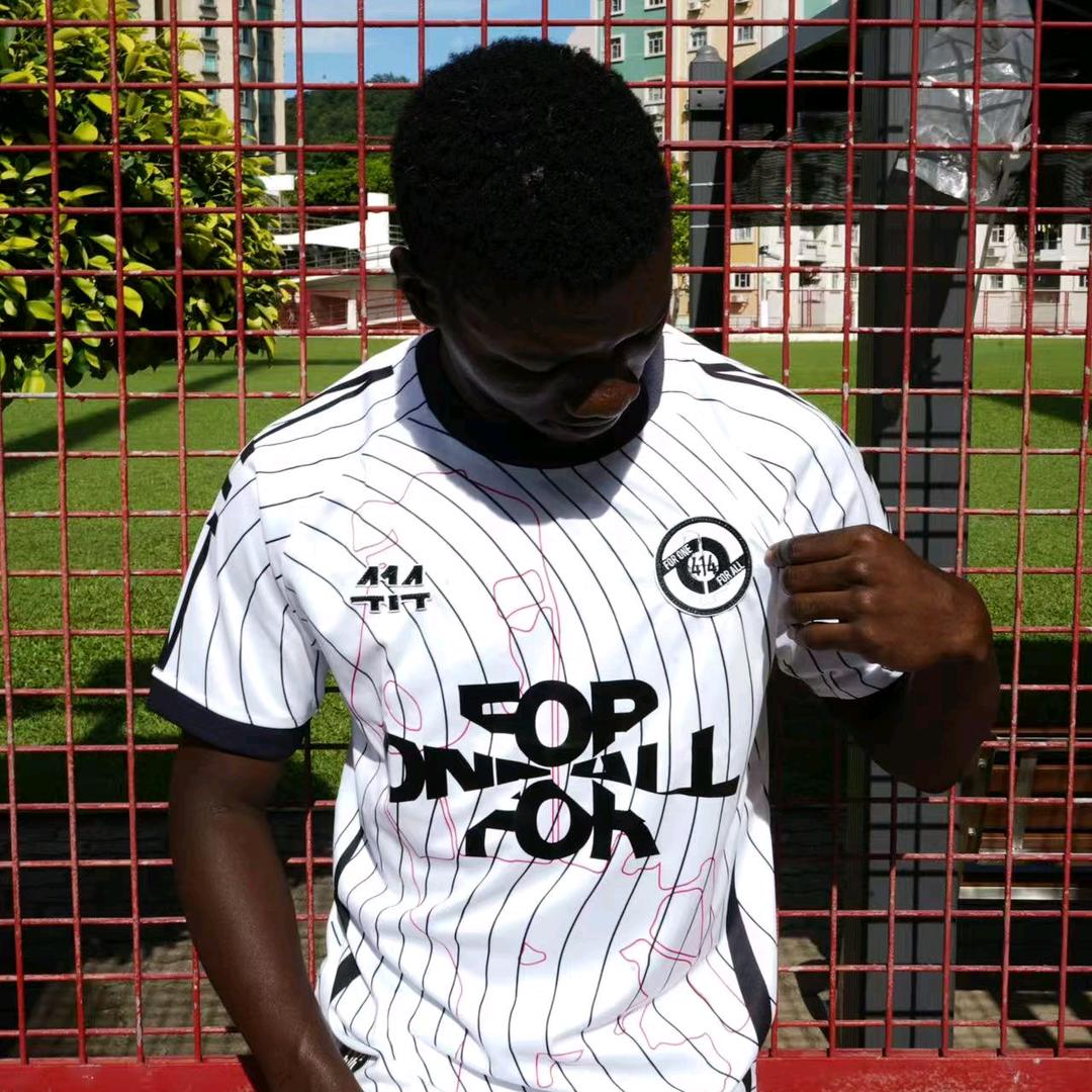 非洲伤风铁打油