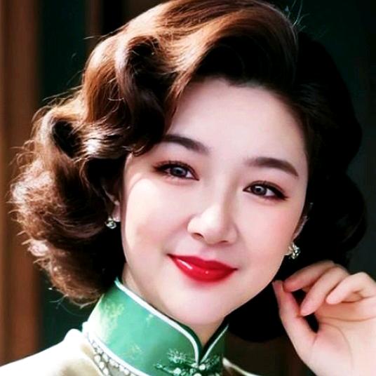 严姐（汐月奶奶）