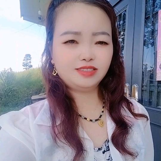《郭姐》喜欢唱歌