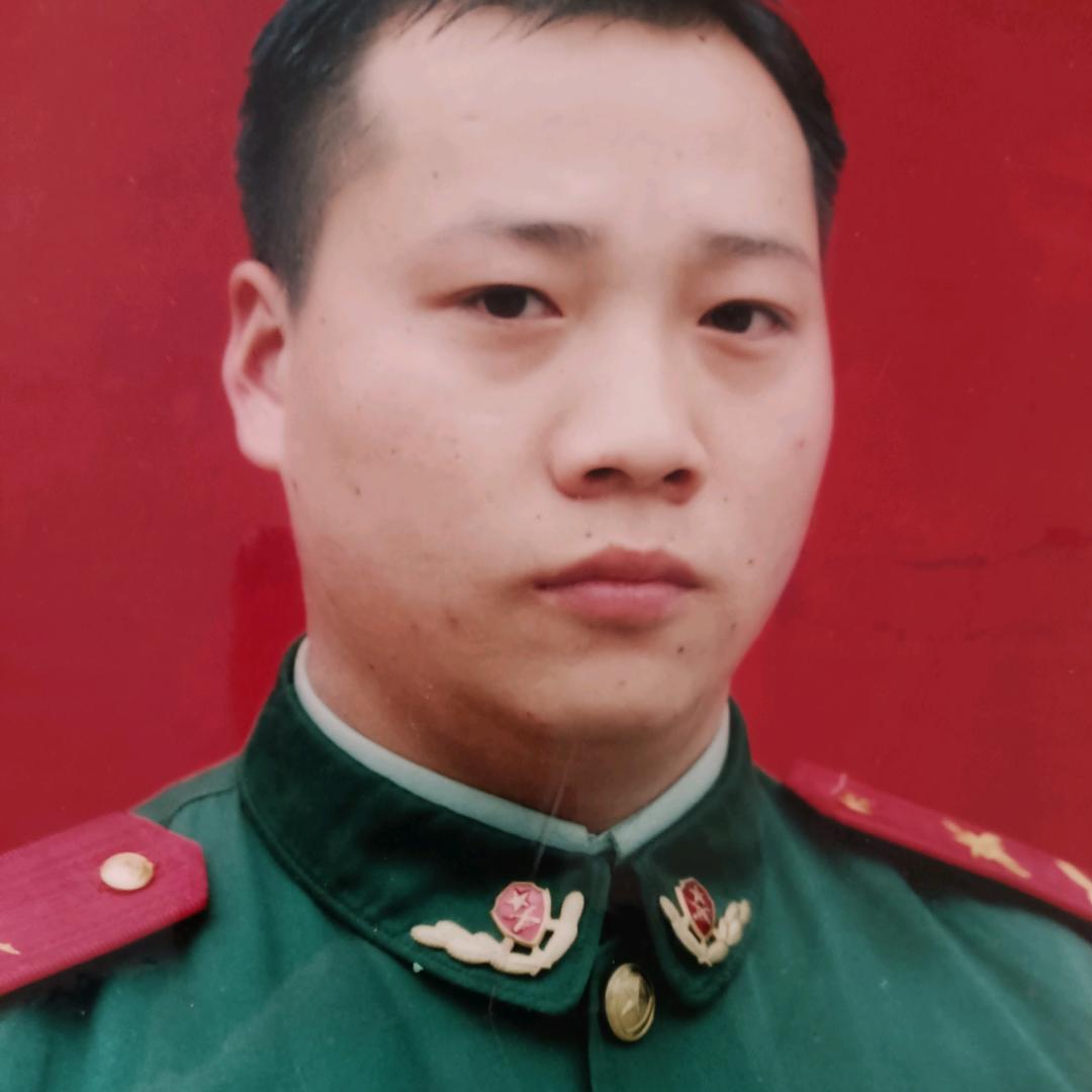 离异的单身爸爸