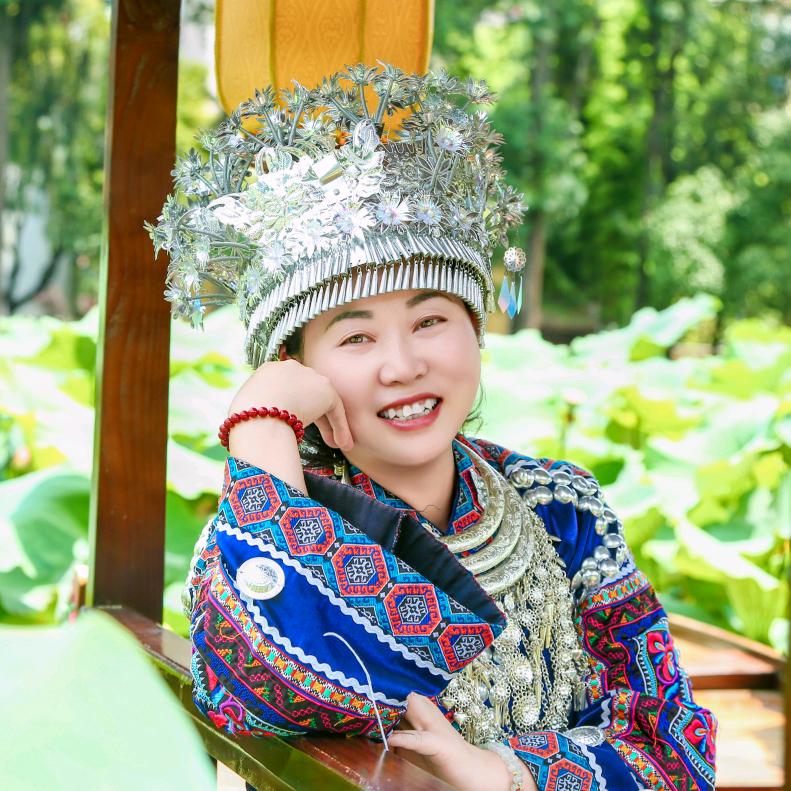 晨露li