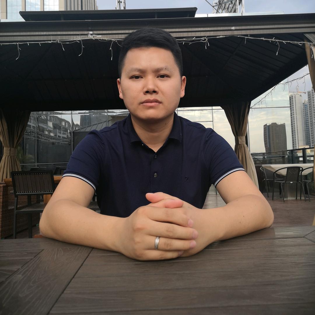 王志（东莞光伏，充电桩，储能）
