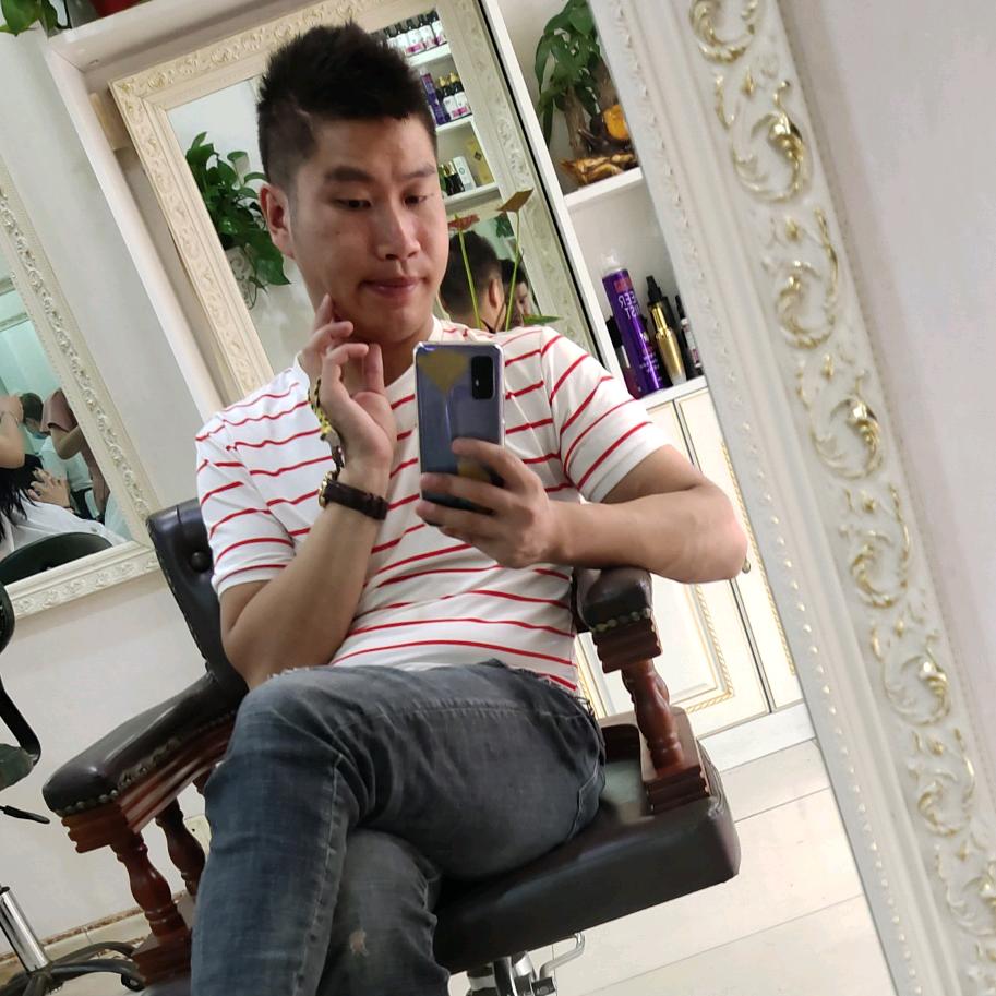 阿飛