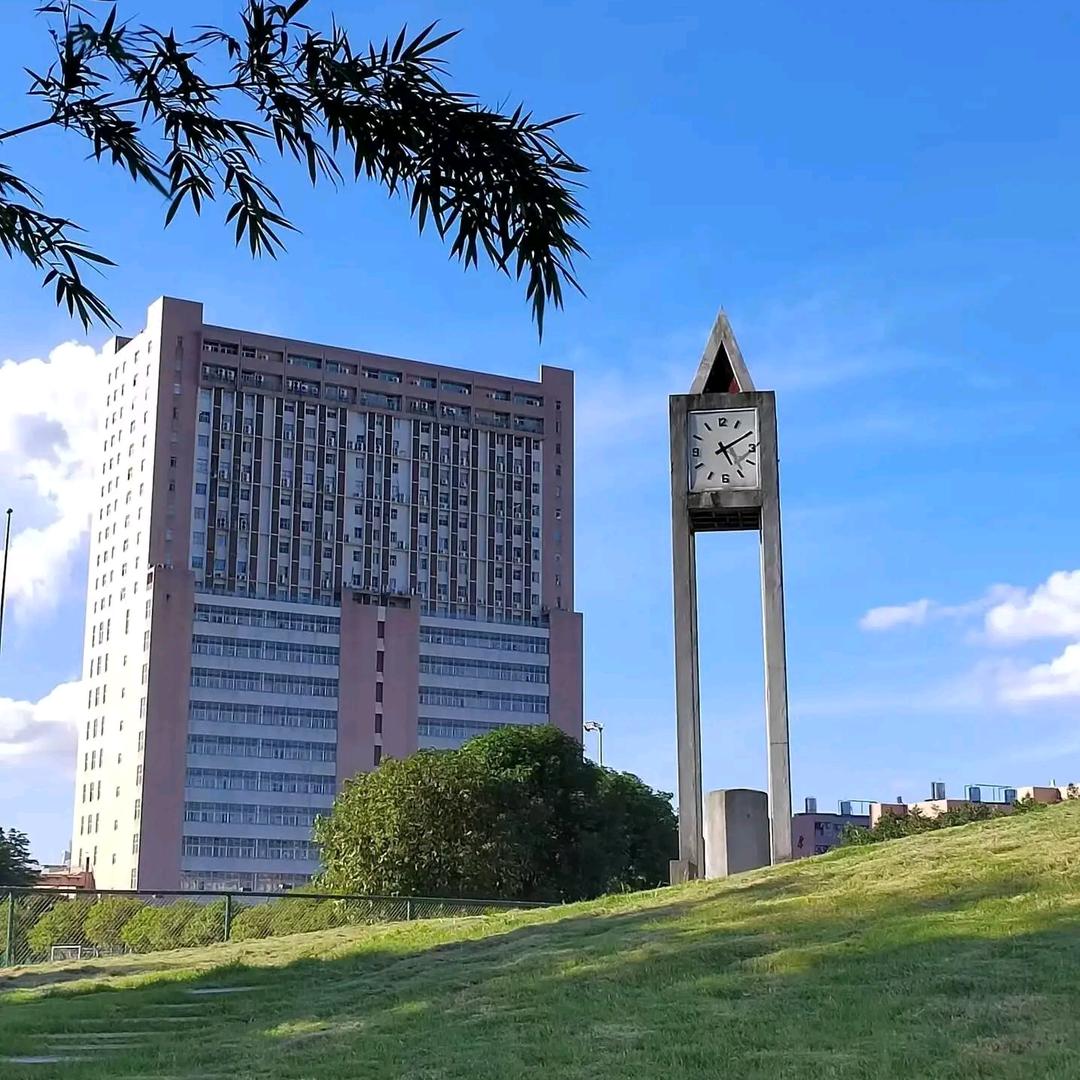 五邑大学“邑起播丰年”