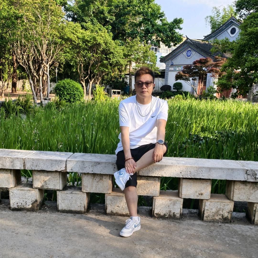 心有阳光☀️☀️