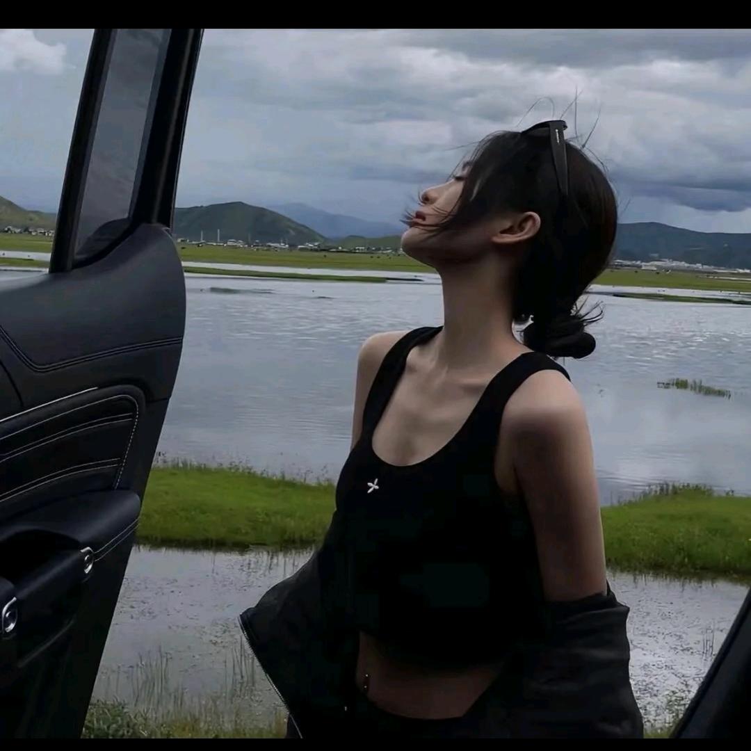 风吹发财意ꈍ◡ꈍ