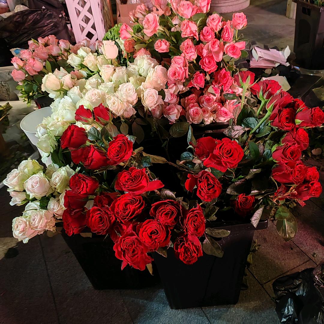 穷农村姑娘希望我越走越好