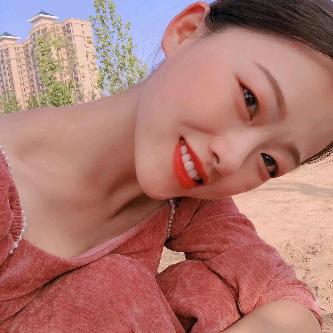 小燕爱跳舞💃