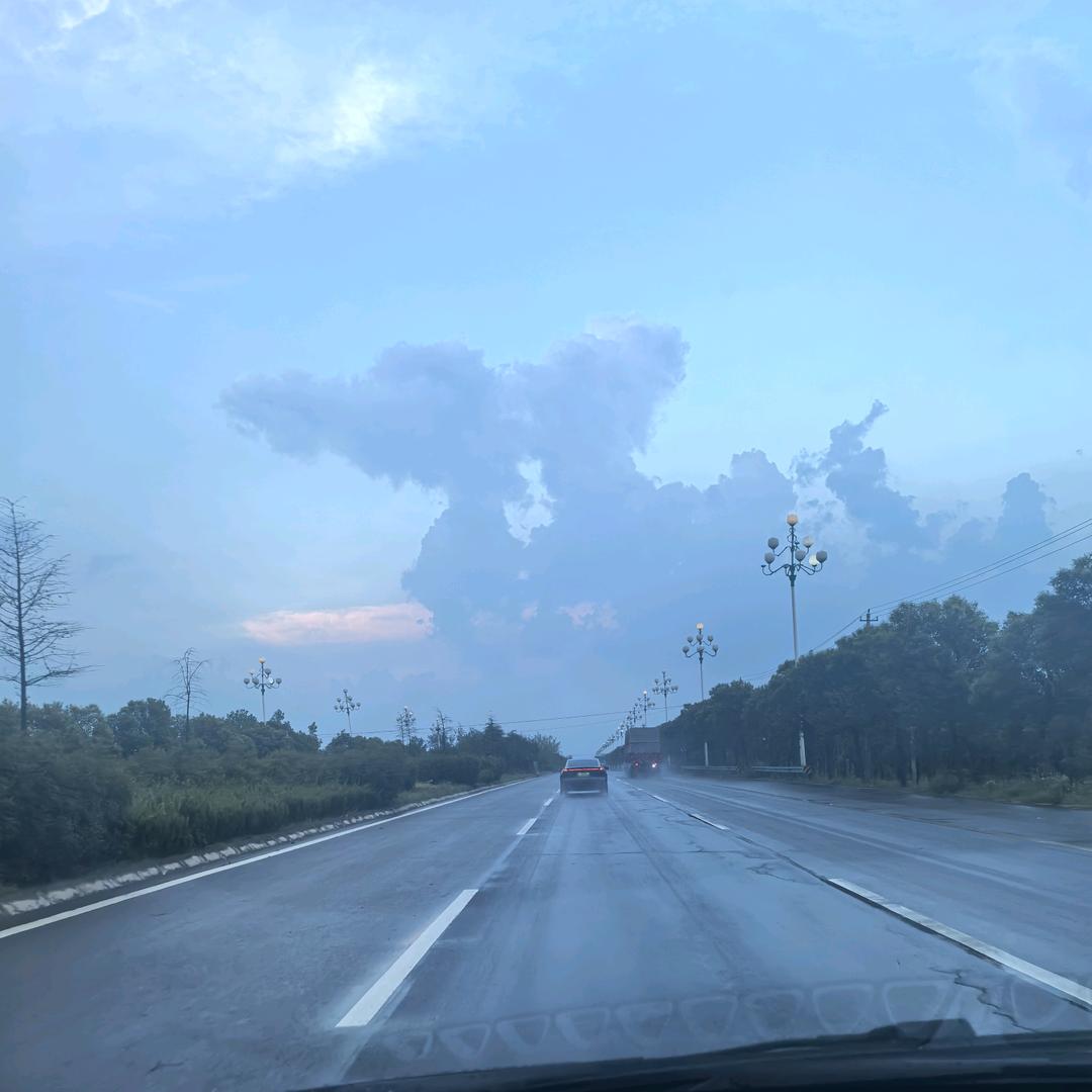 我想陪你吹吹风