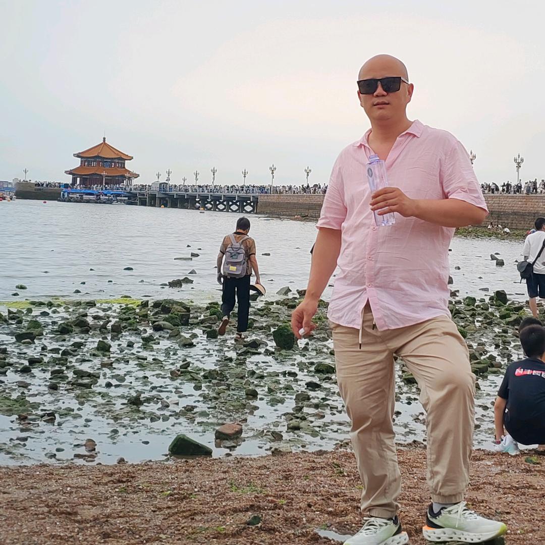 翱翔九天