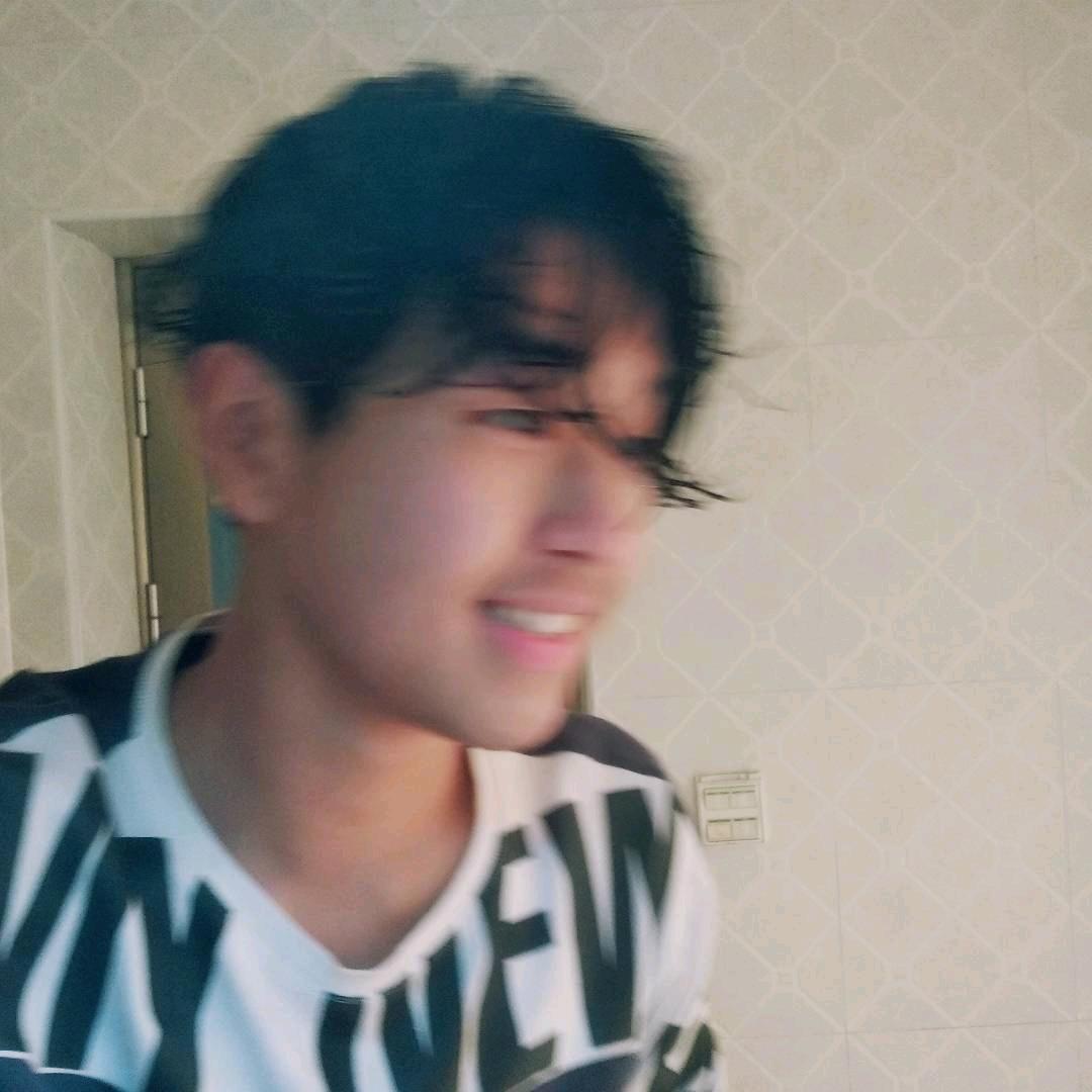 华权也凡