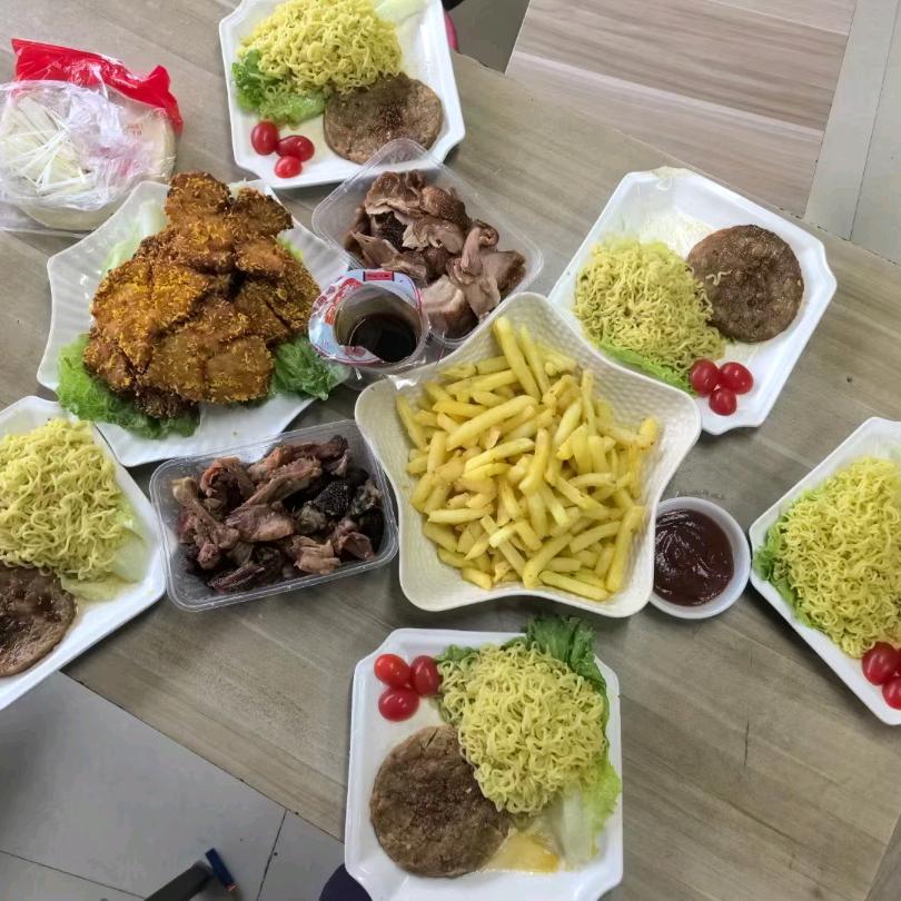 武汉市洪山区阿姨到了家政服务部