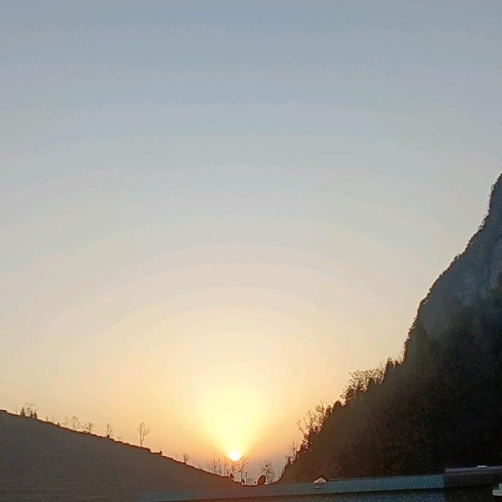 深夜老杨