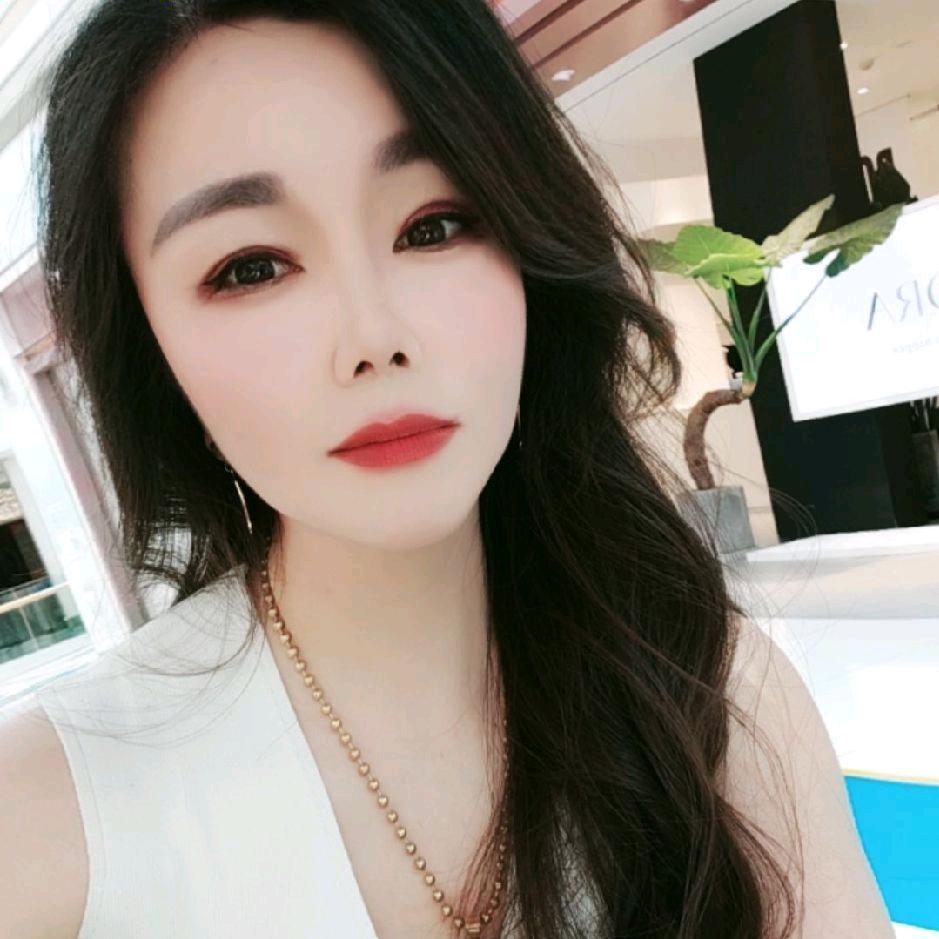 姐的高姿态～～AI智能穿戴 ～刘艳五星⭐