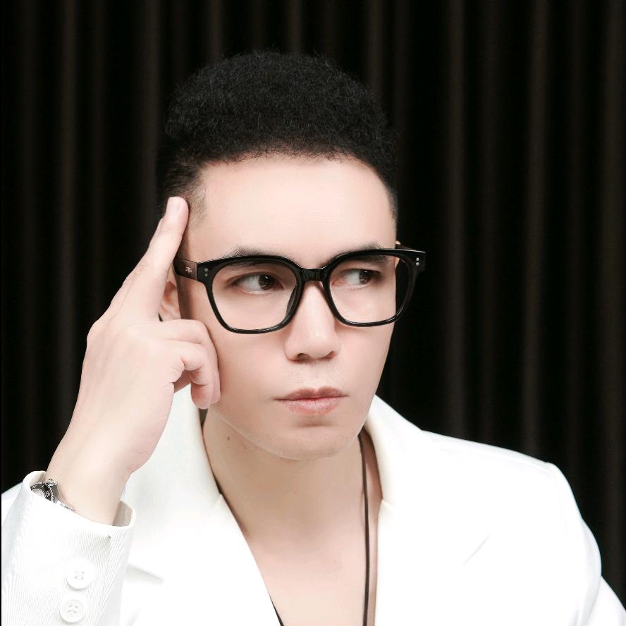 宸歌欧特设百货