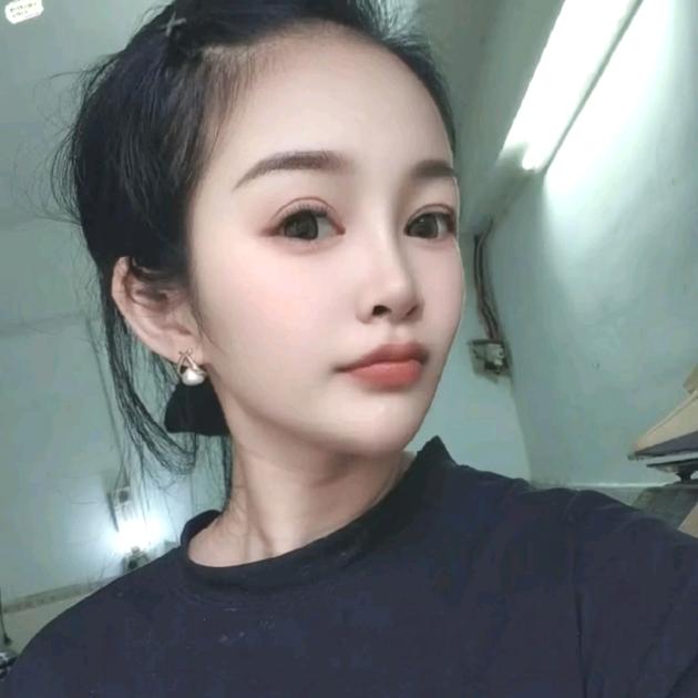 葱🌸花🌸饼.！