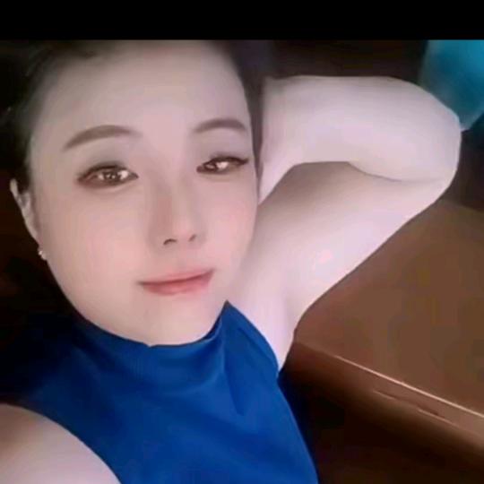 妞妞🌸🌸🍀🍀
