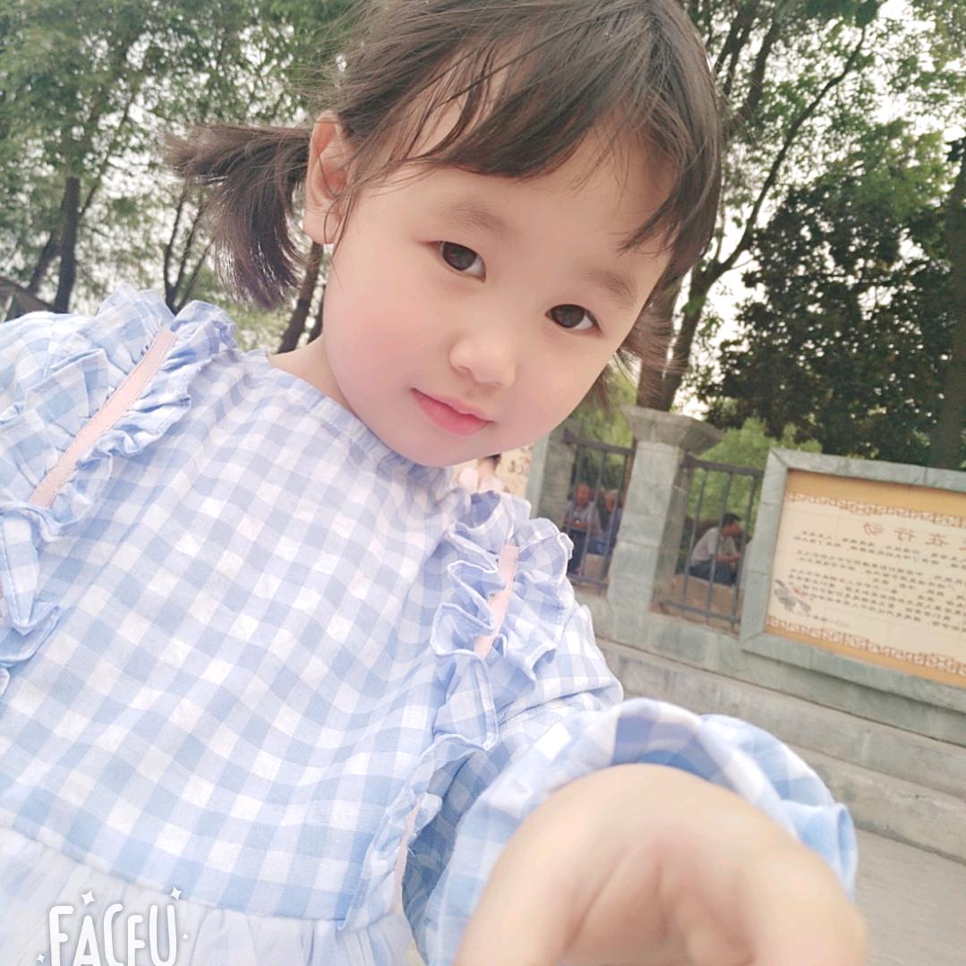 我是奶奶的小宝贝