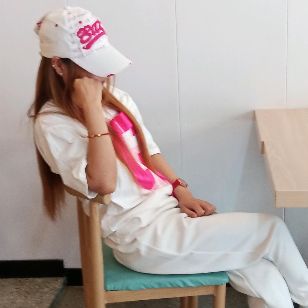 梅儿