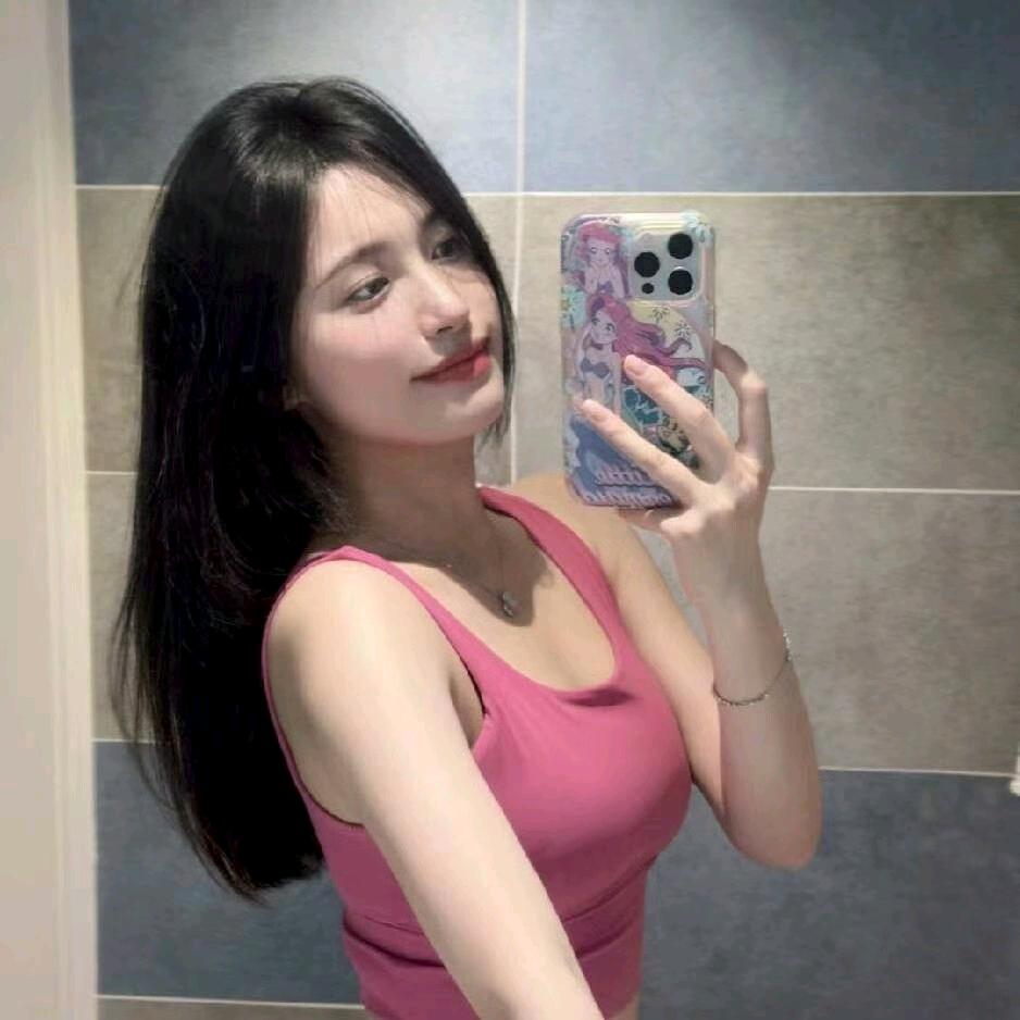 爱听情话的航航