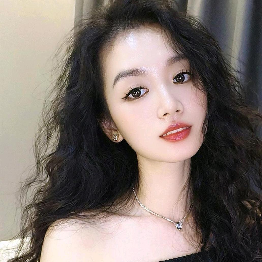 蒋小妞爱吃肉