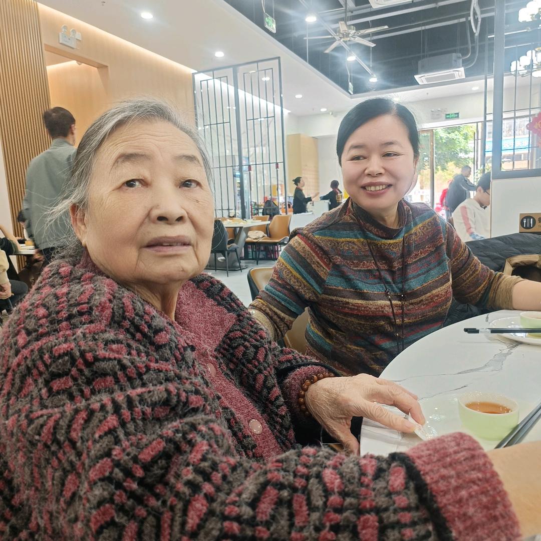 李家大姐