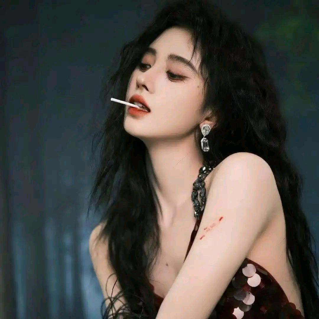 鞠婧祎小狐狸弟弟🦊Lin（尼克狐尼克）