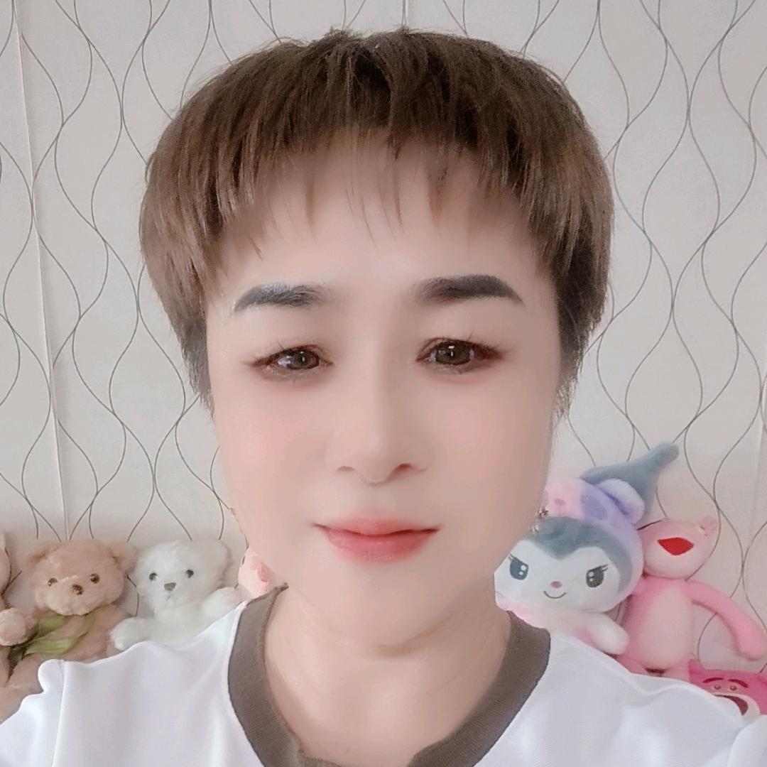 爱笑宝贝🍎🍎🍎