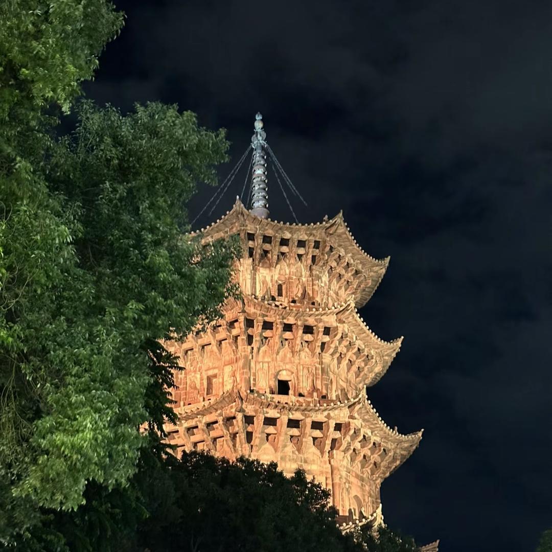 不做梵高☺️
