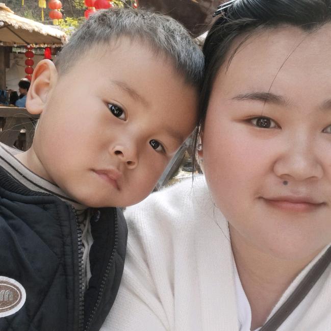 拔葱挣“小钱”